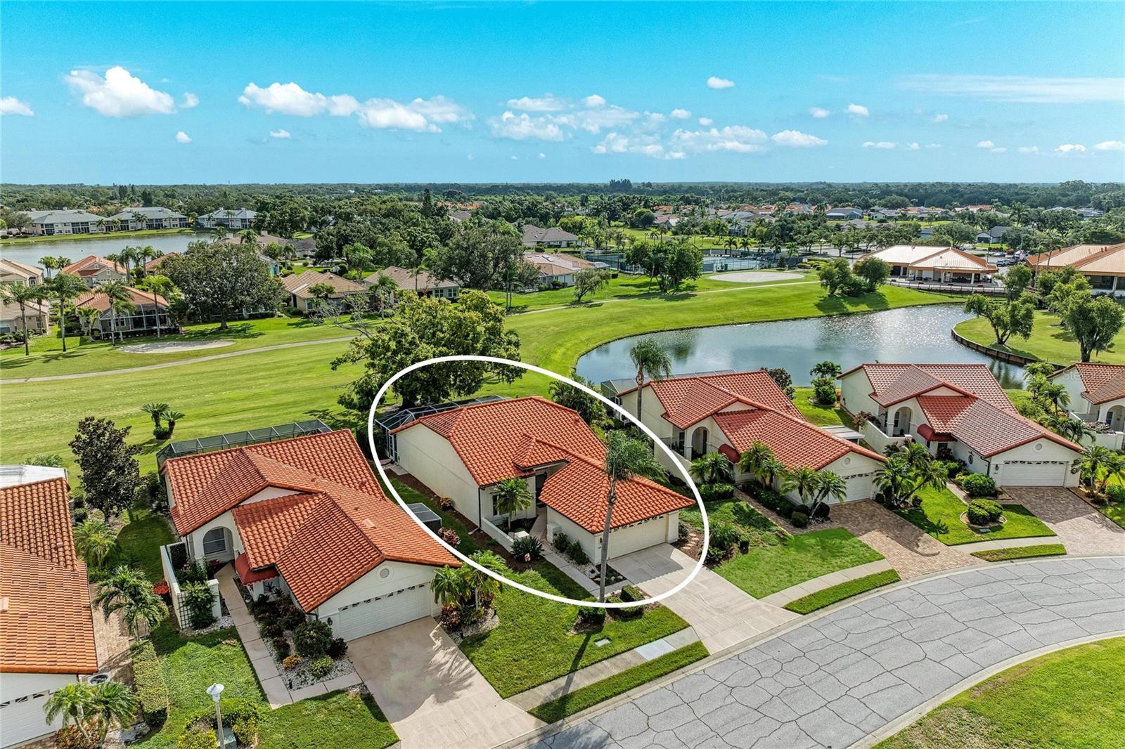 4909 CLUBVIEW CT E