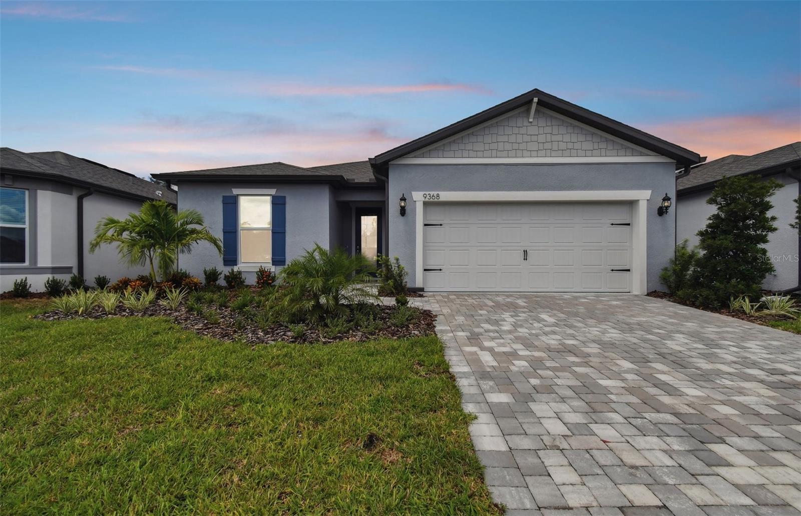 9368 BARRIER COAST TRL