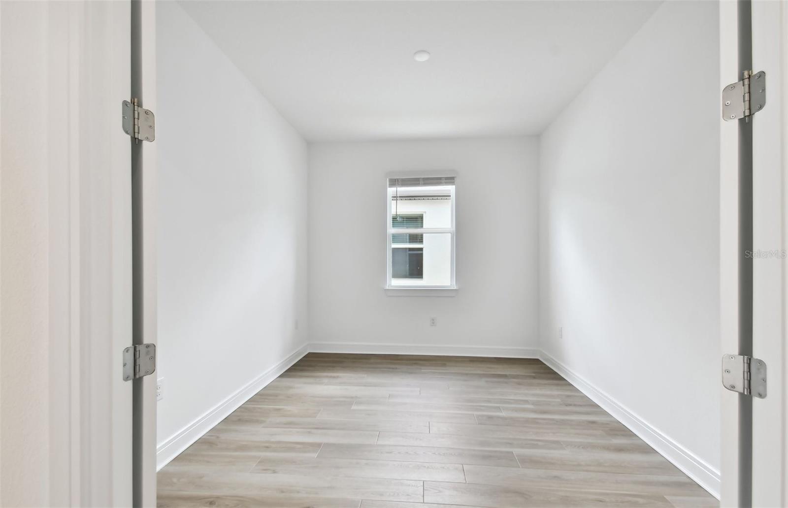 9368 BARRIER COAST TRL