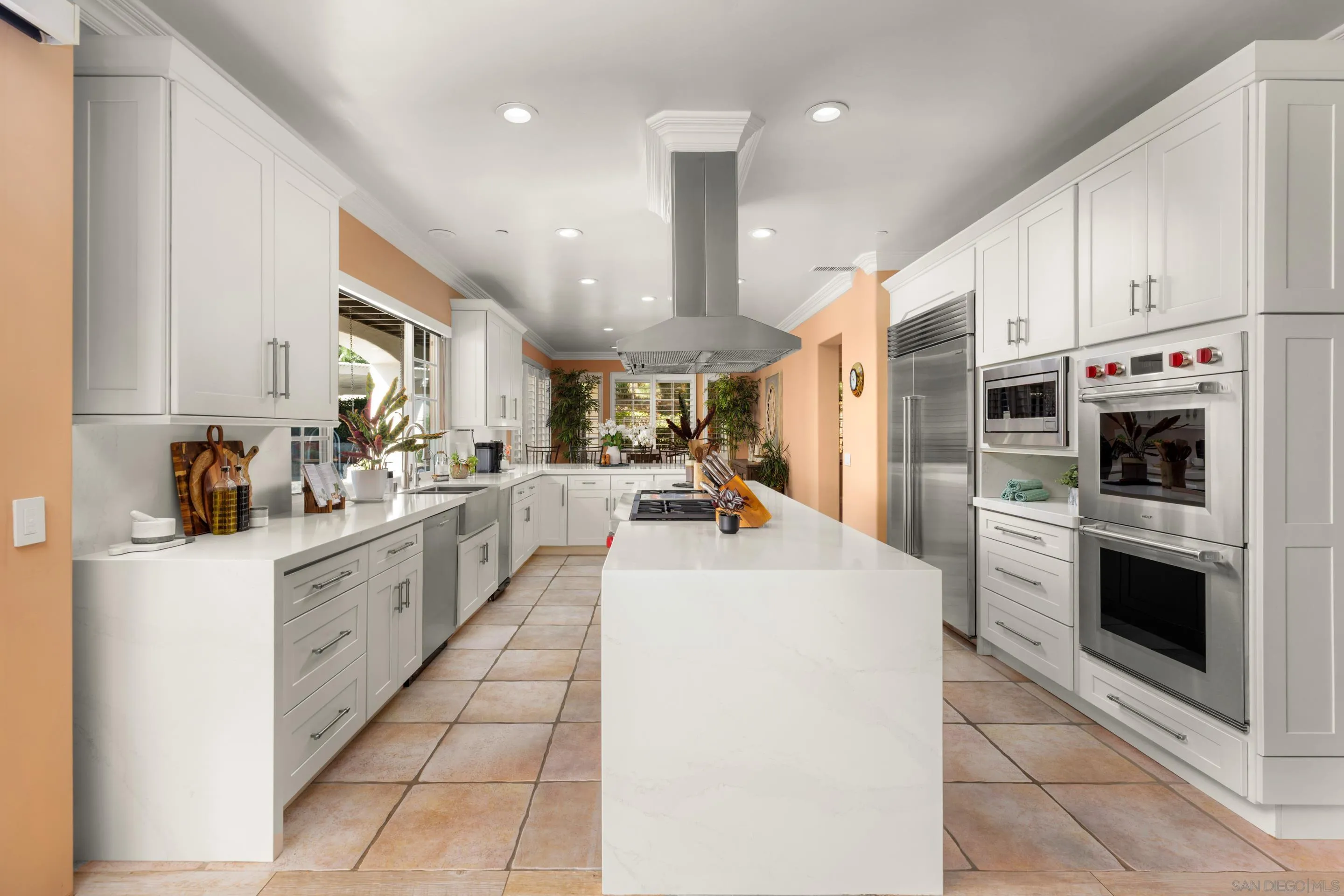 29166 Meadow Glen Way West