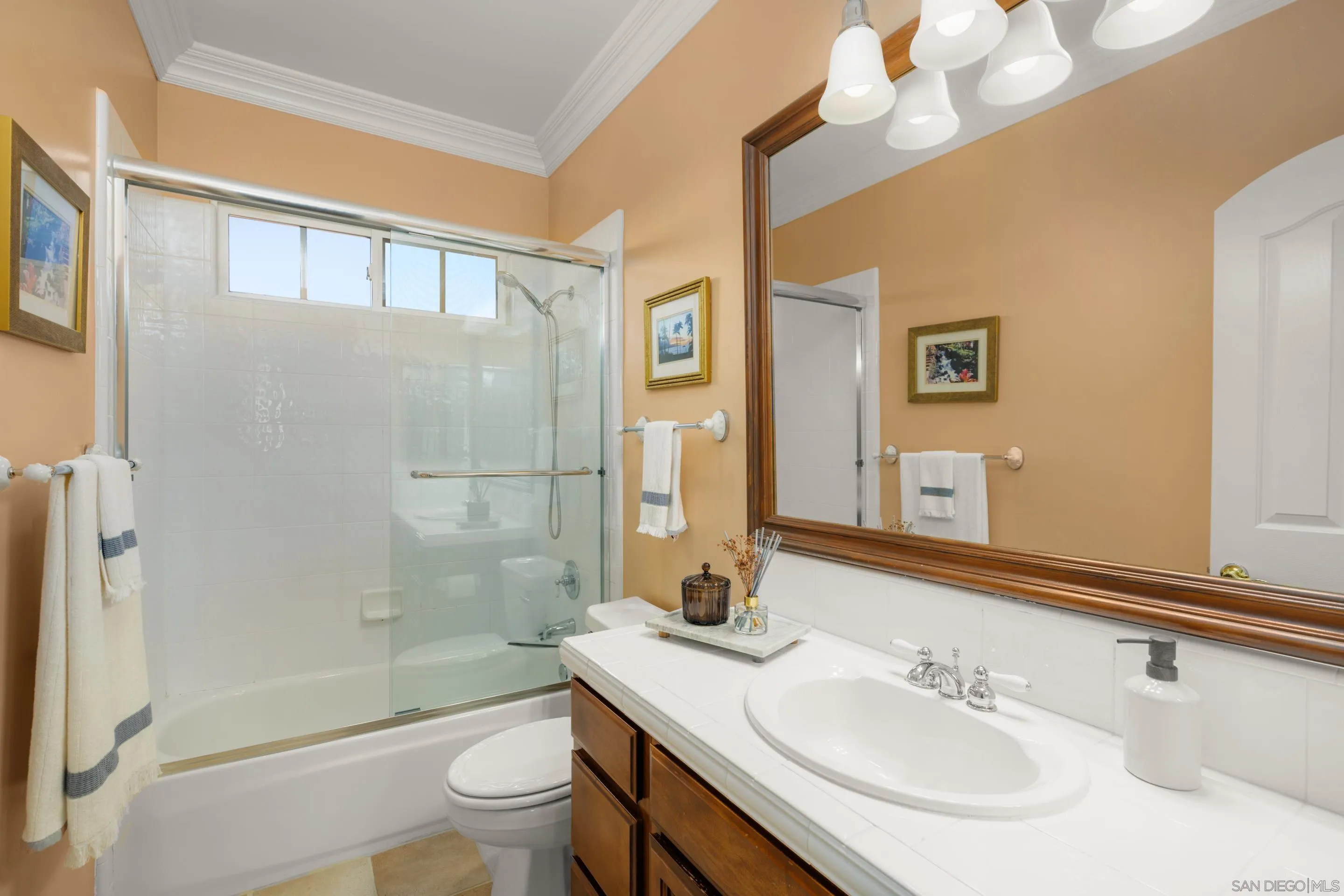 29166 Meadow Glen Way West