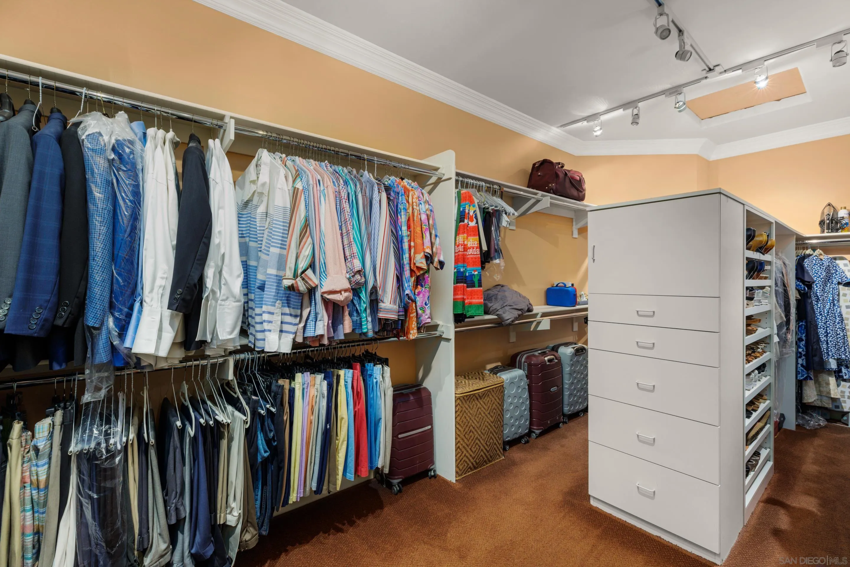 29166 Meadow Glen Way West