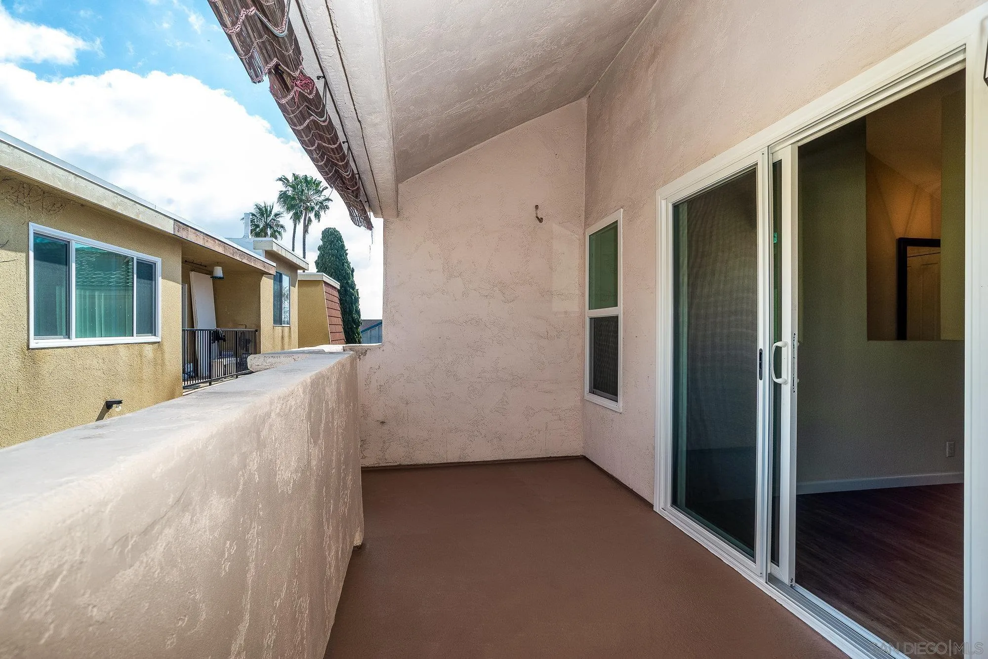 1548 Thomas Ave Unit 6