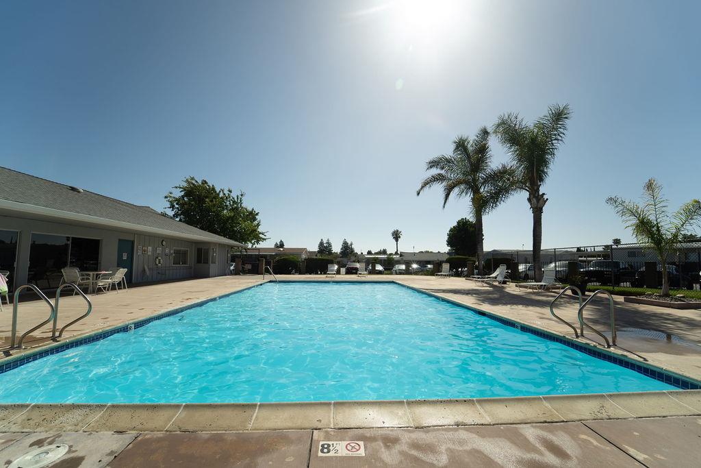 120 Dixon Landing RD 182