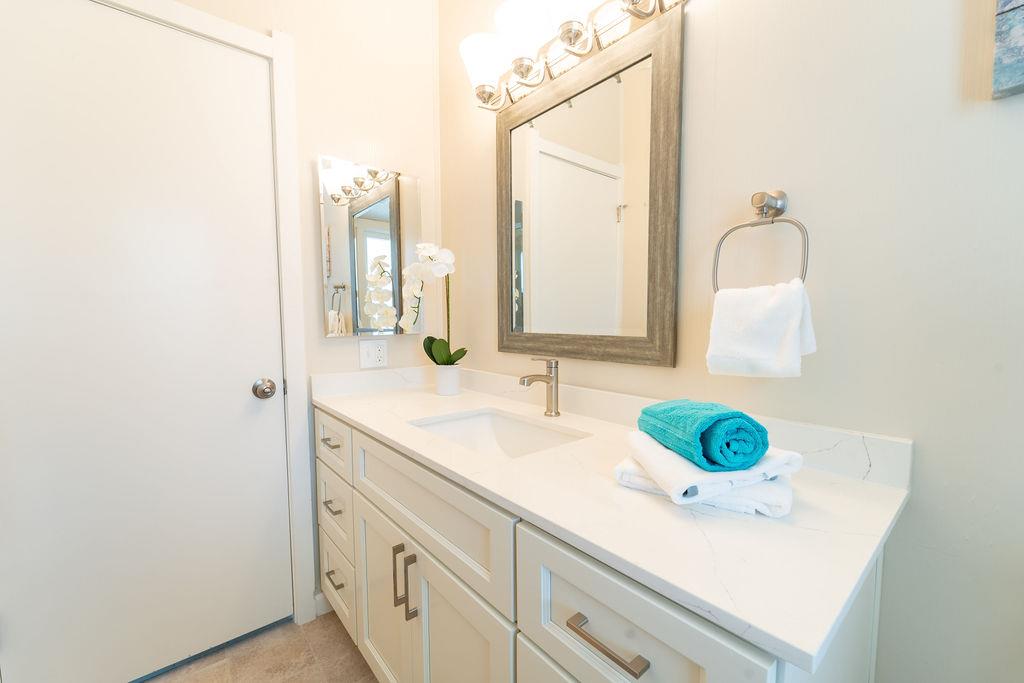 120 Dixon Landing RD 182