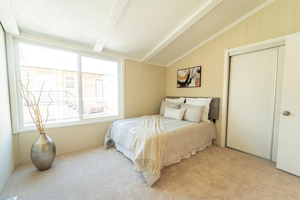 120 Dixon Landing RD 182