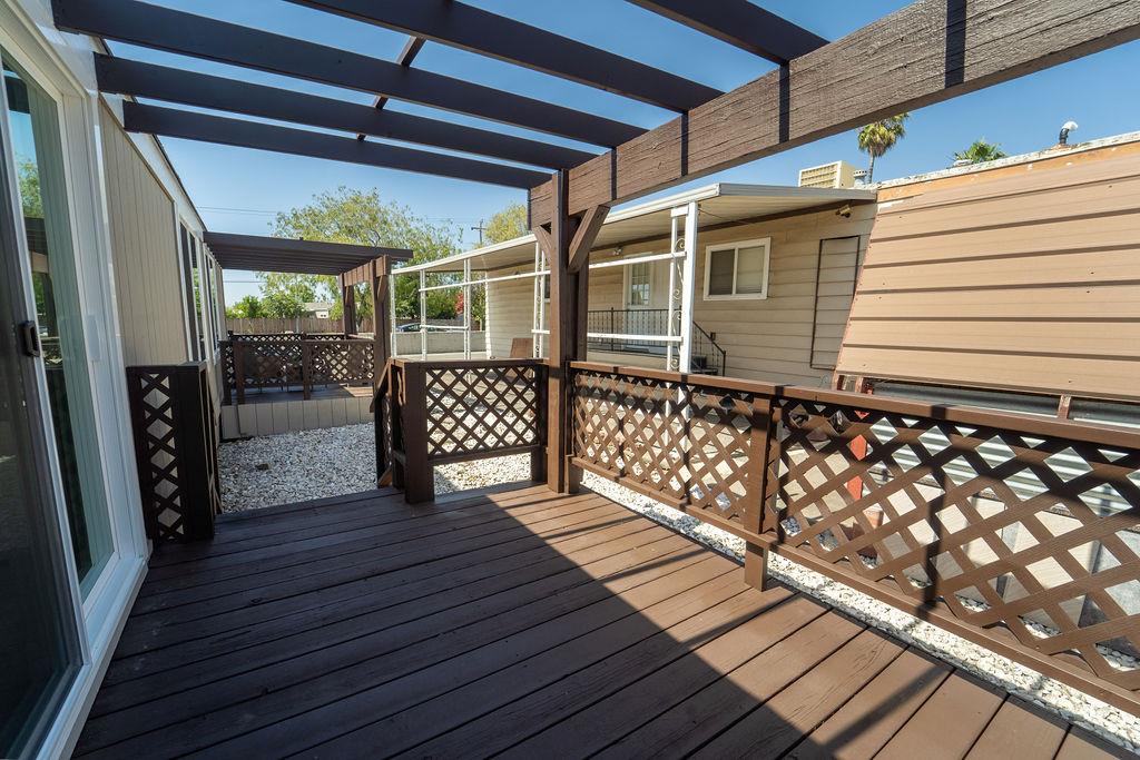 120 Dixon Landing RD 182