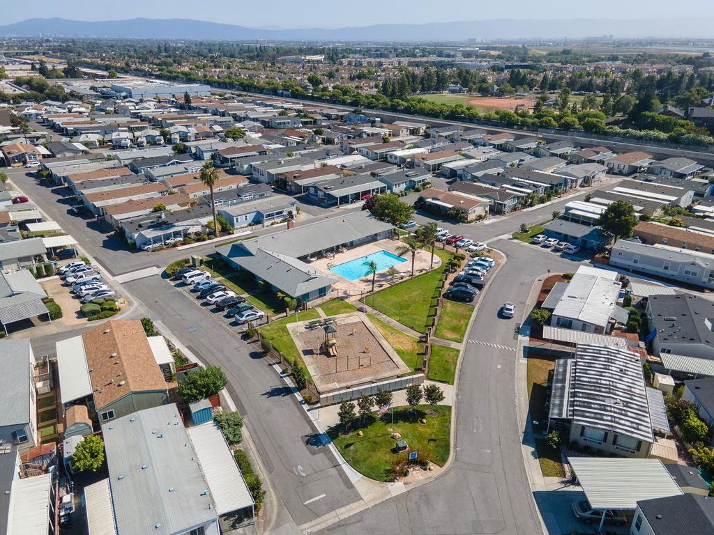 120 Dixon Landing RD 182