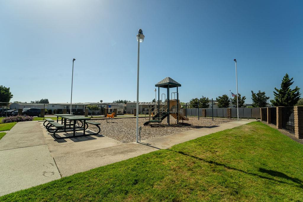 120 Dixon Landing RD 182