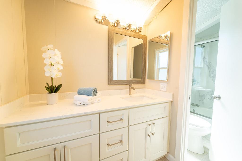 120 Dixon Landing RD 182