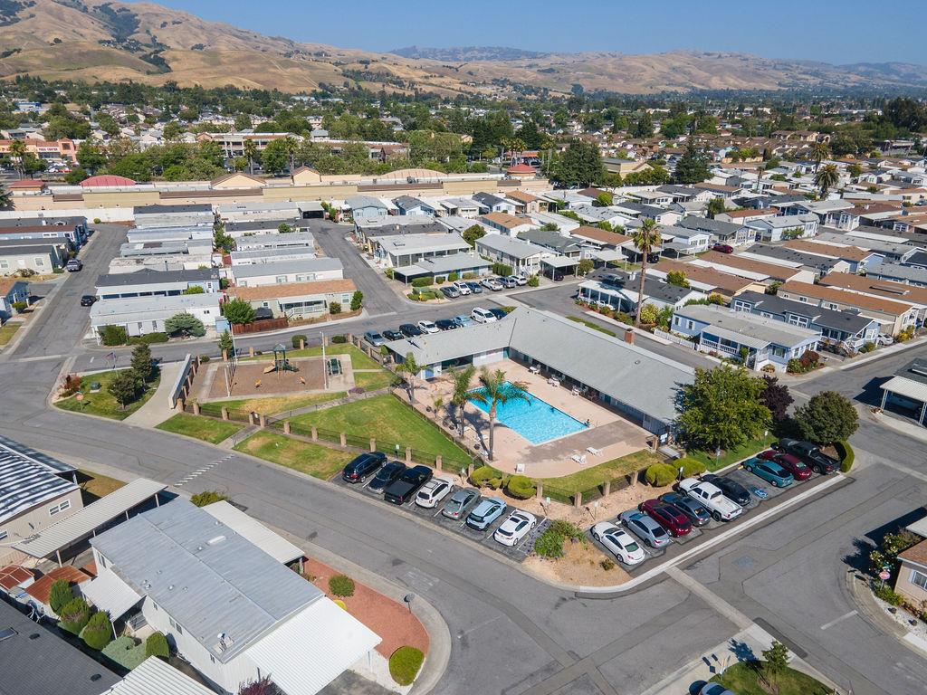 120 Dixon Landing RD 182