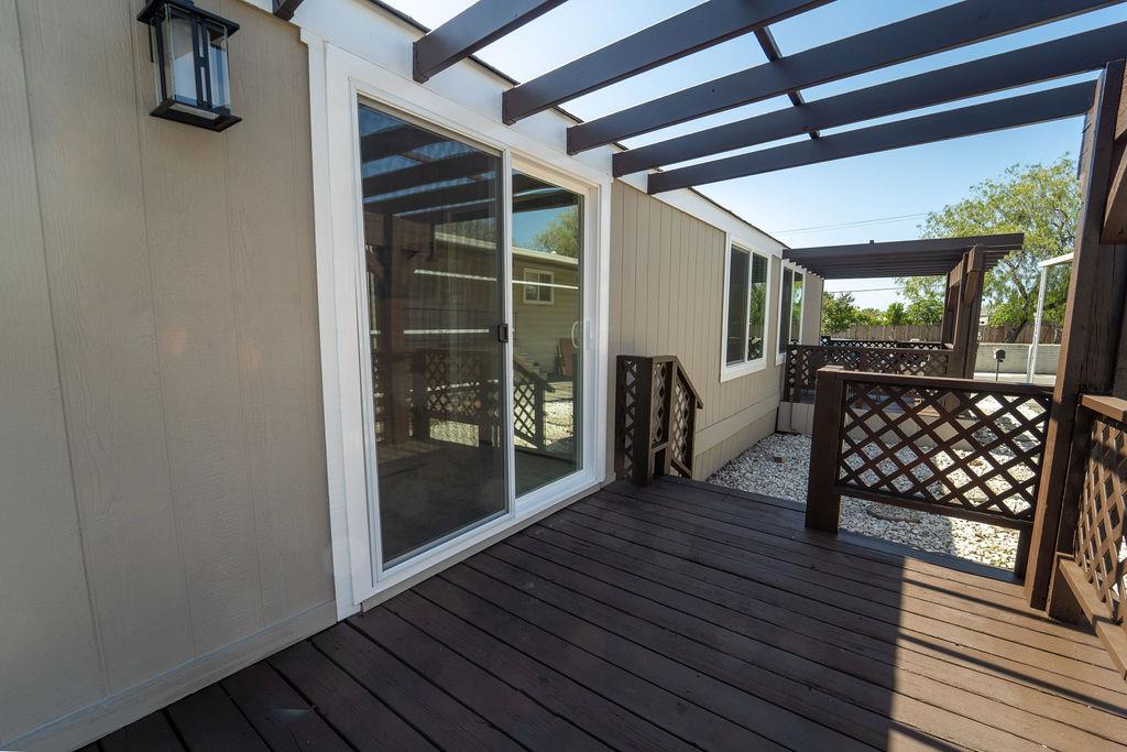 120 Dixon Landing RD 182