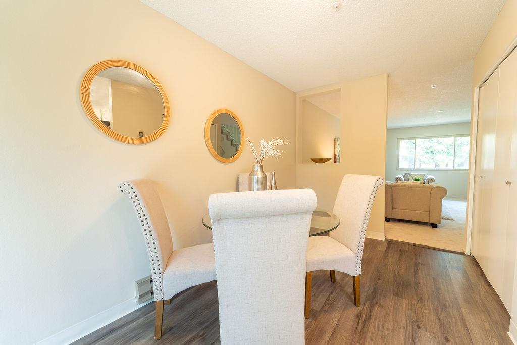 1005 Golf Course DR