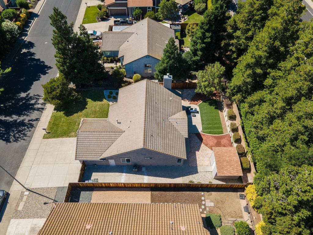 880 Megan RD