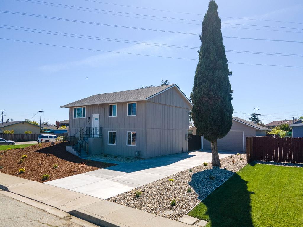 869 Berryessa ST