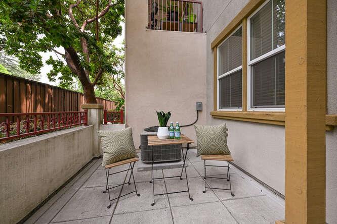 772 Messina Gardens LN