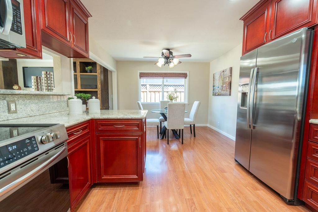 1113 Park Brook CT