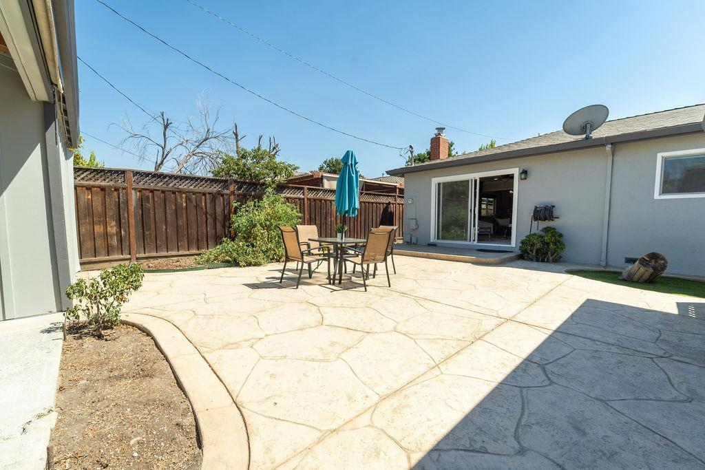 1113 Park Brook CT