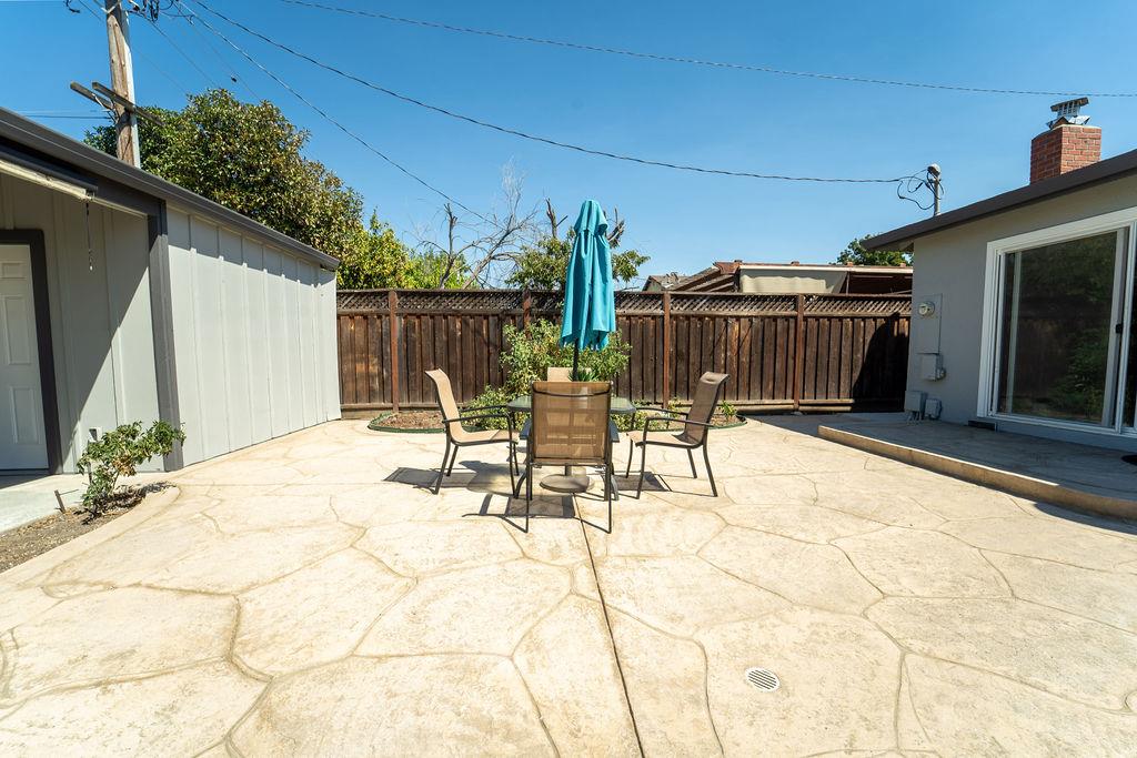 1113 Park Brook CT