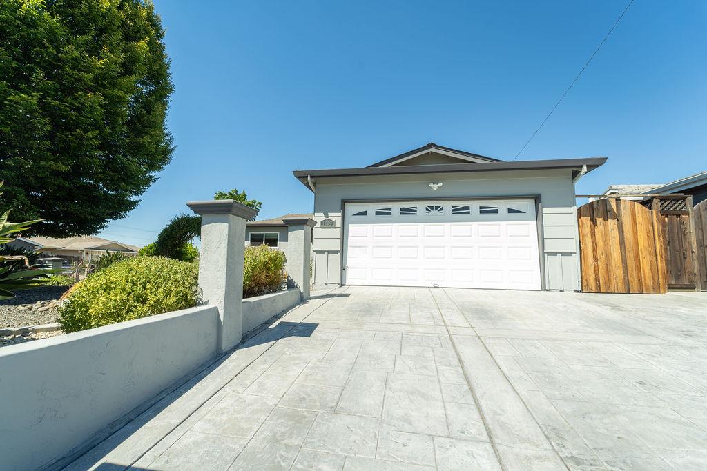 1113 Park Brook CT