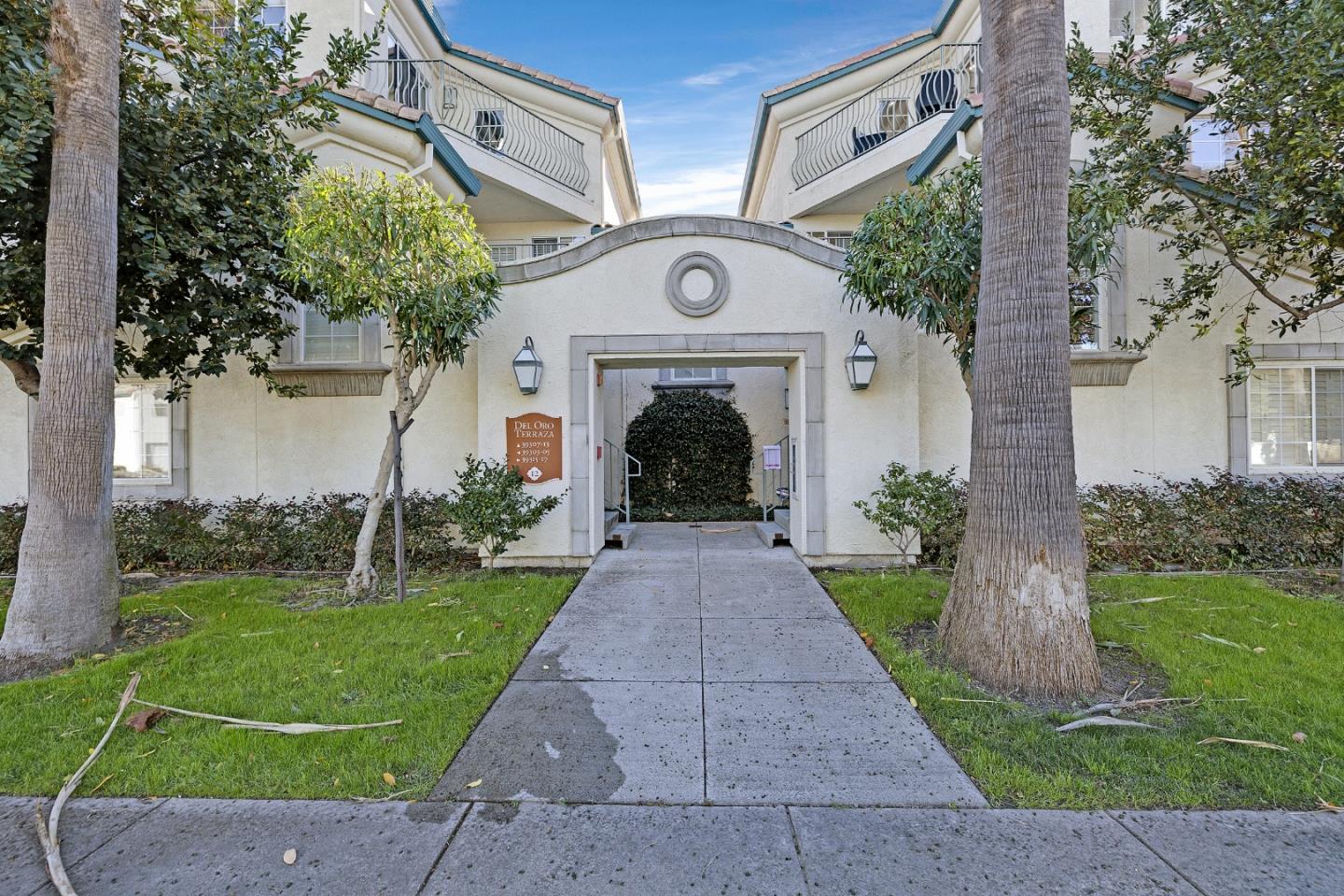 39311 Del Oro Terraza