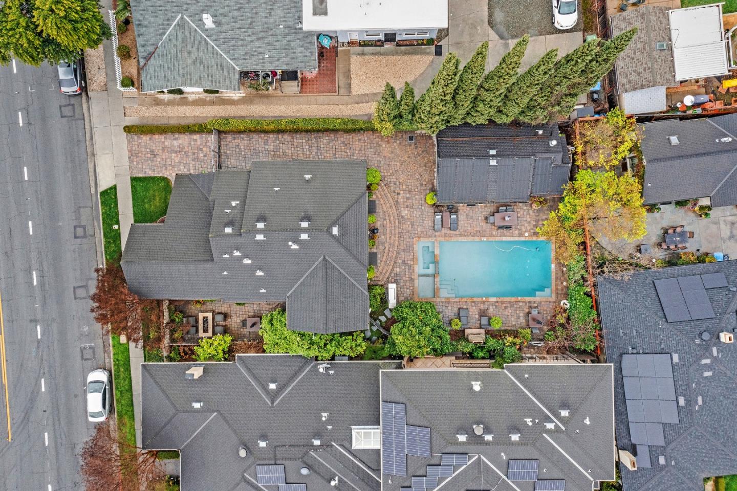 1538 Lincoln AVE