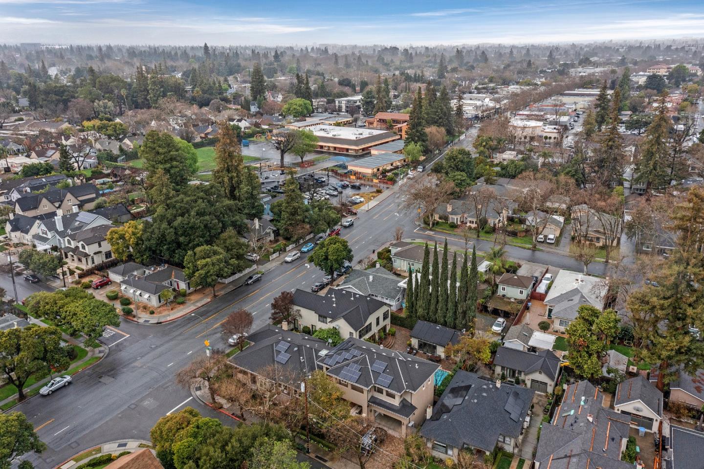1538 Lincoln AVE