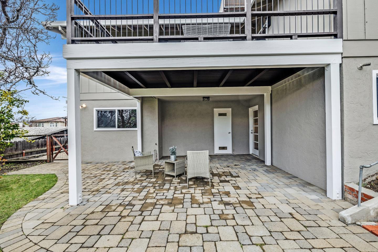 180 Mill Creek RD