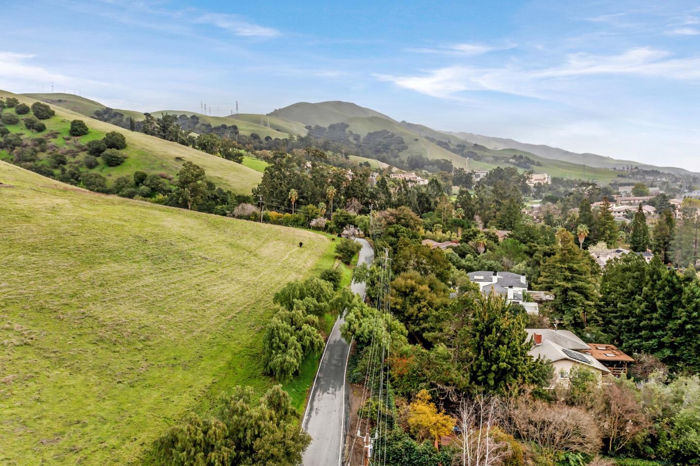 180 Mill Creek RD