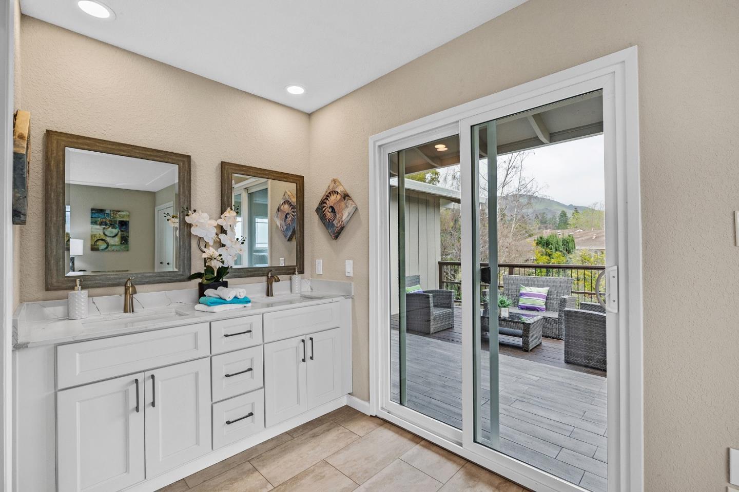 180 Mill Creek RD