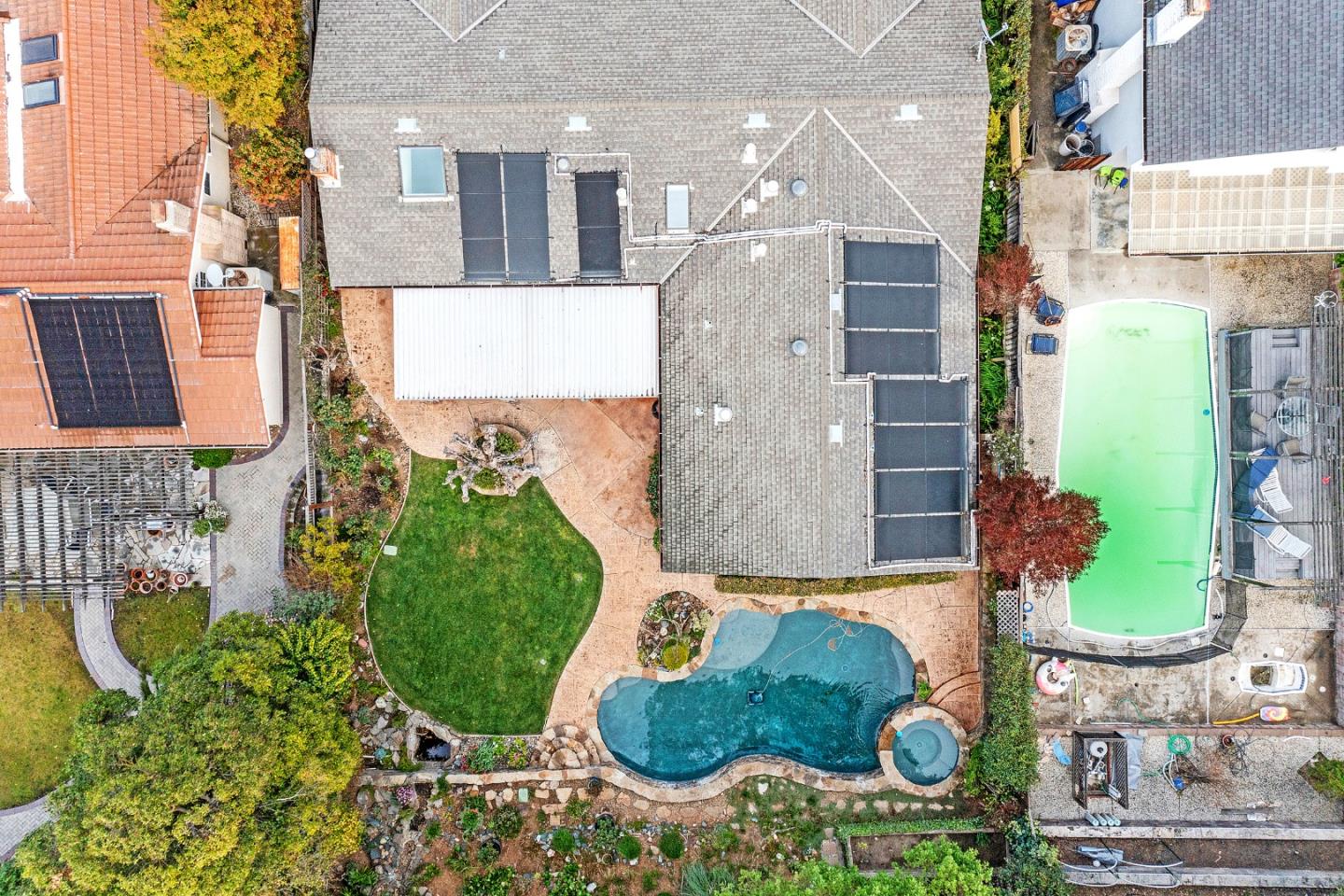435 Ewing DR