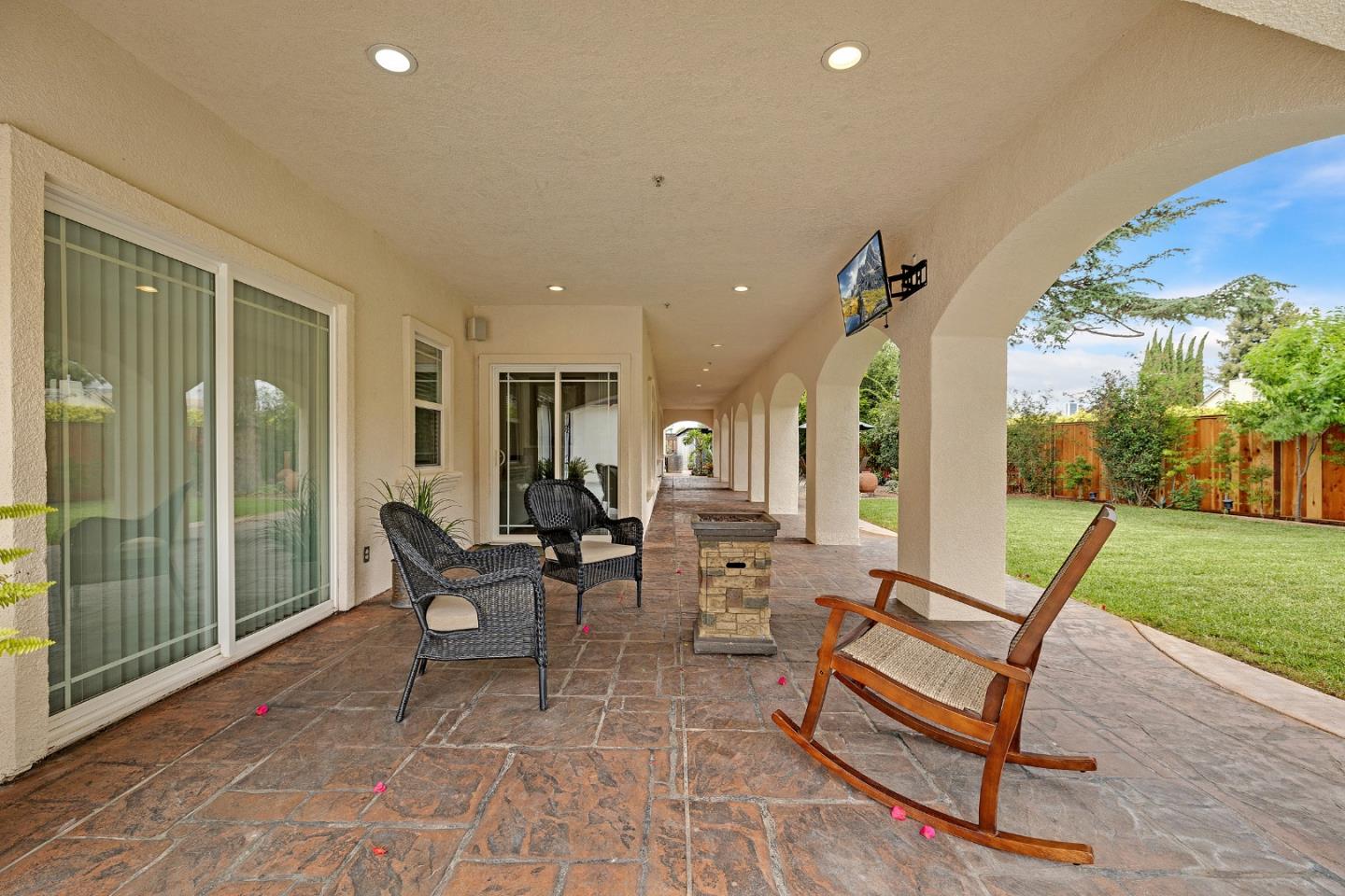 35724 Linda DR