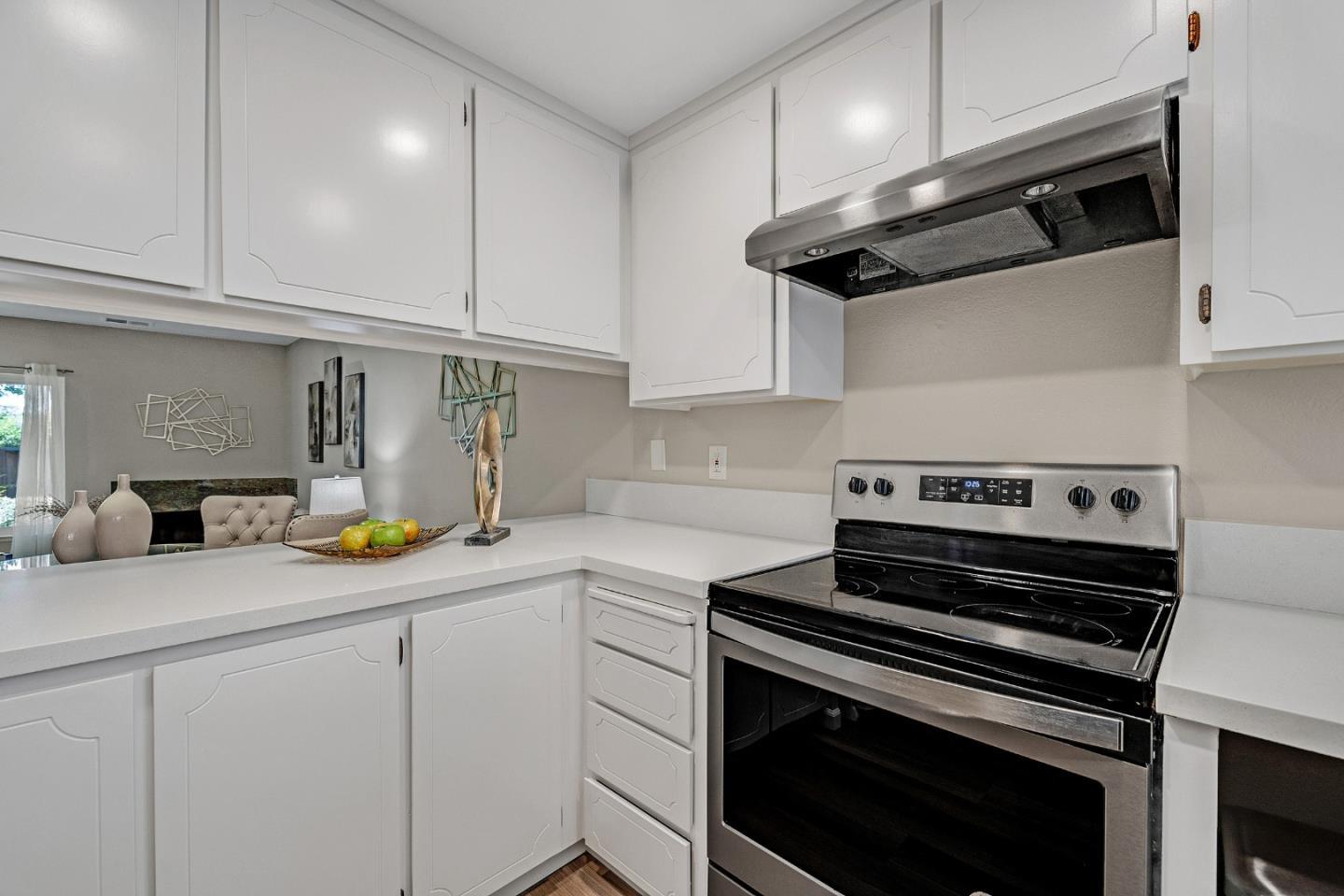 38652 Aurora Terrace