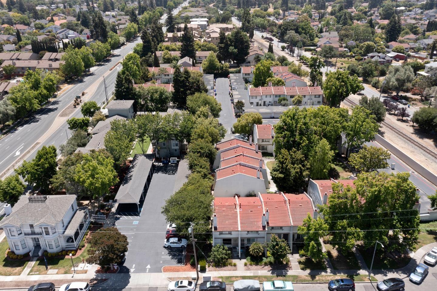 38652 Aurora Terrace