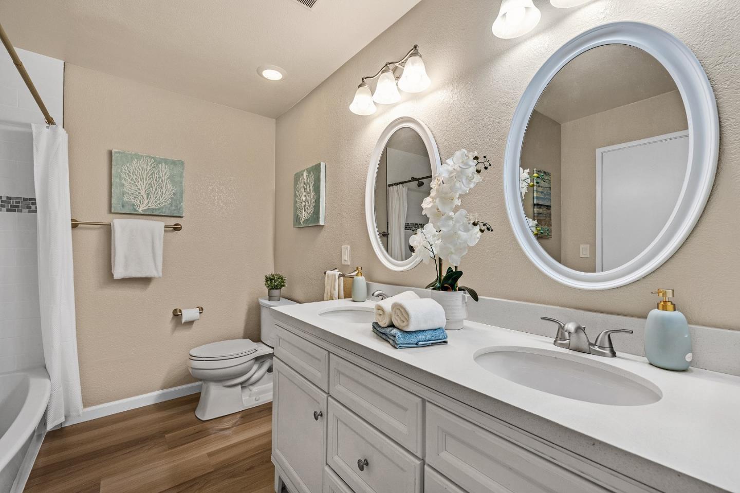 38652 Aurora Terrace