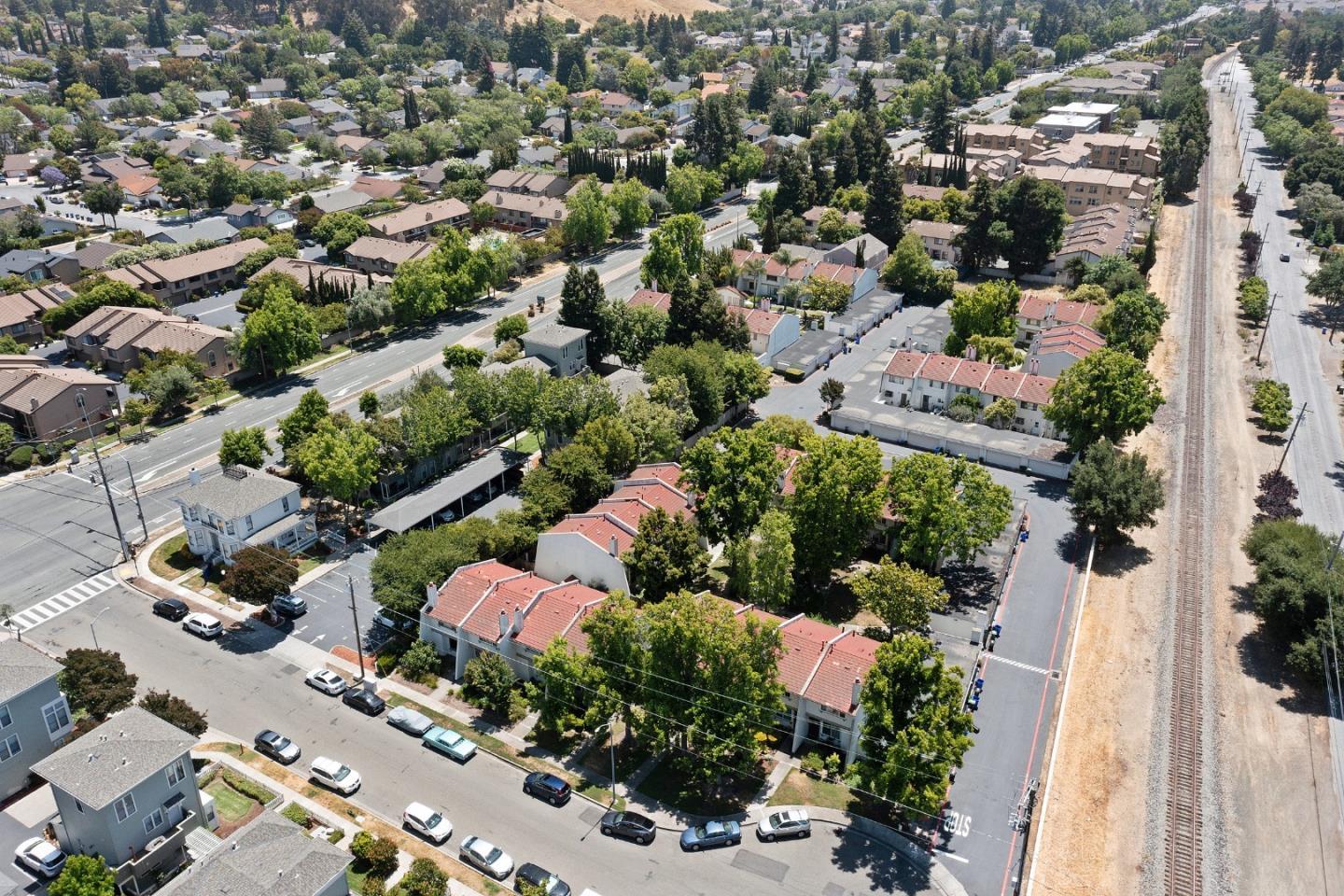 38652 Aurora Terrace