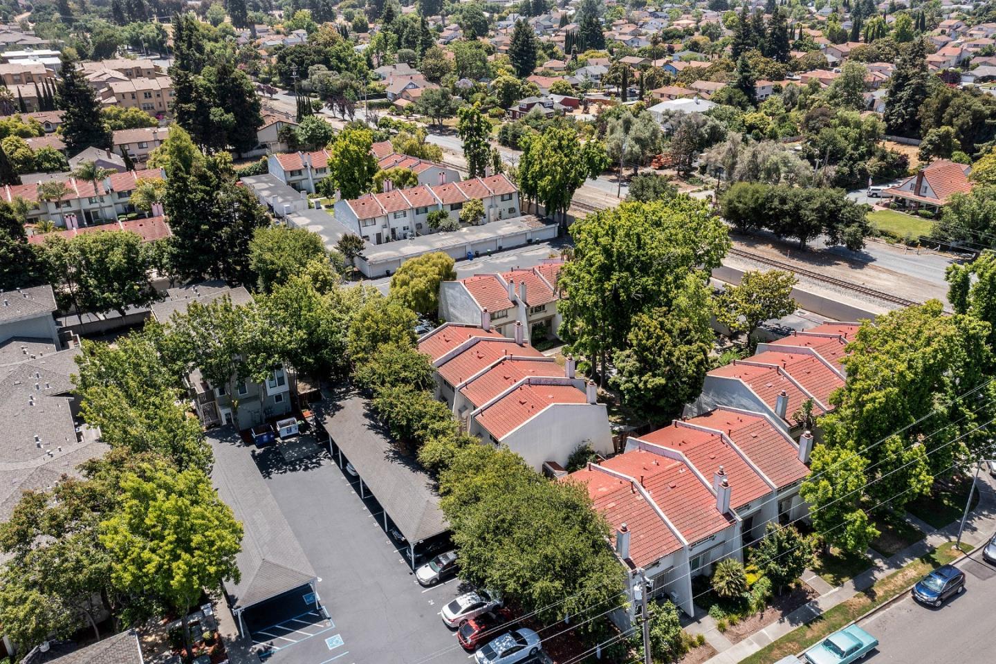 38652 Aurora Terrace