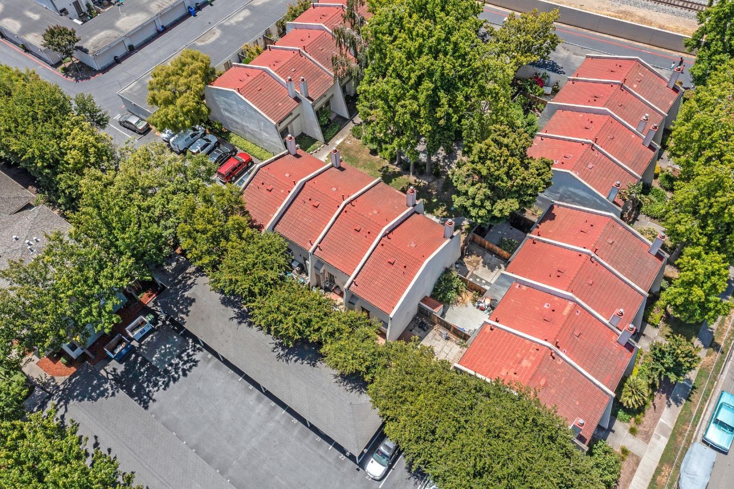 38652 Aurora Terrace
