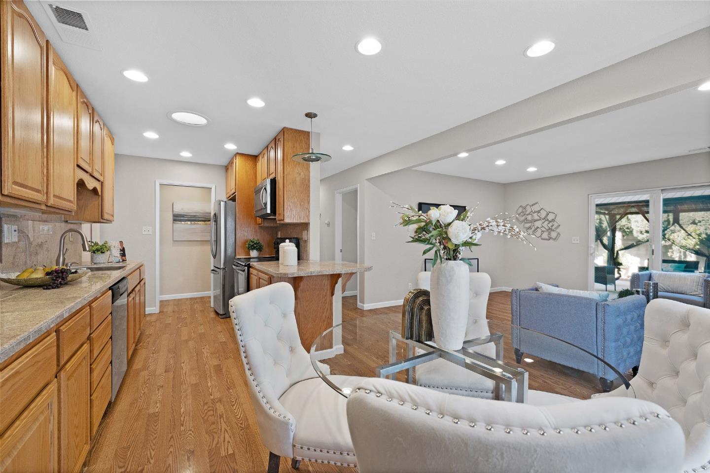 43270 Newport