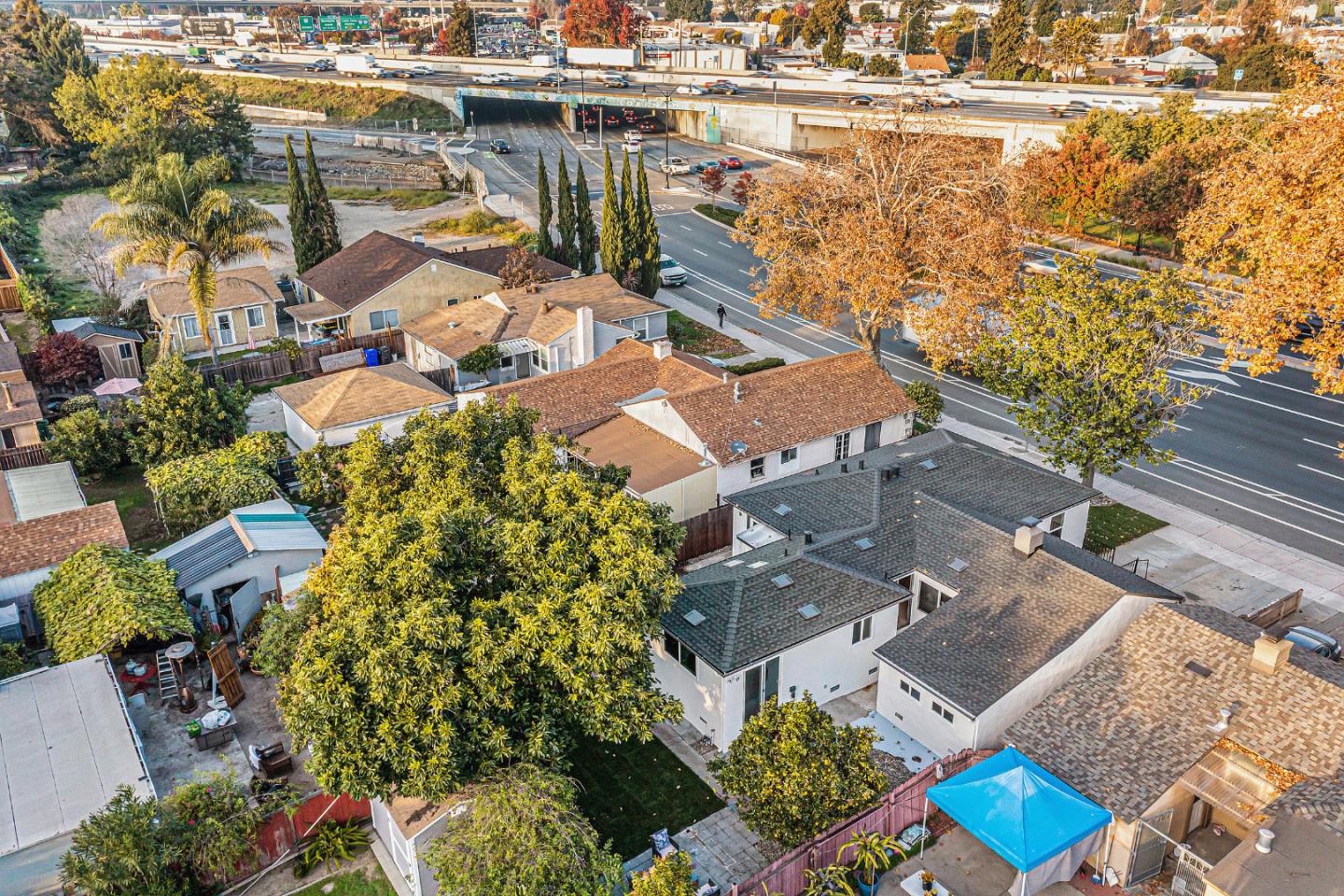 15741 Hesperian Boulevard