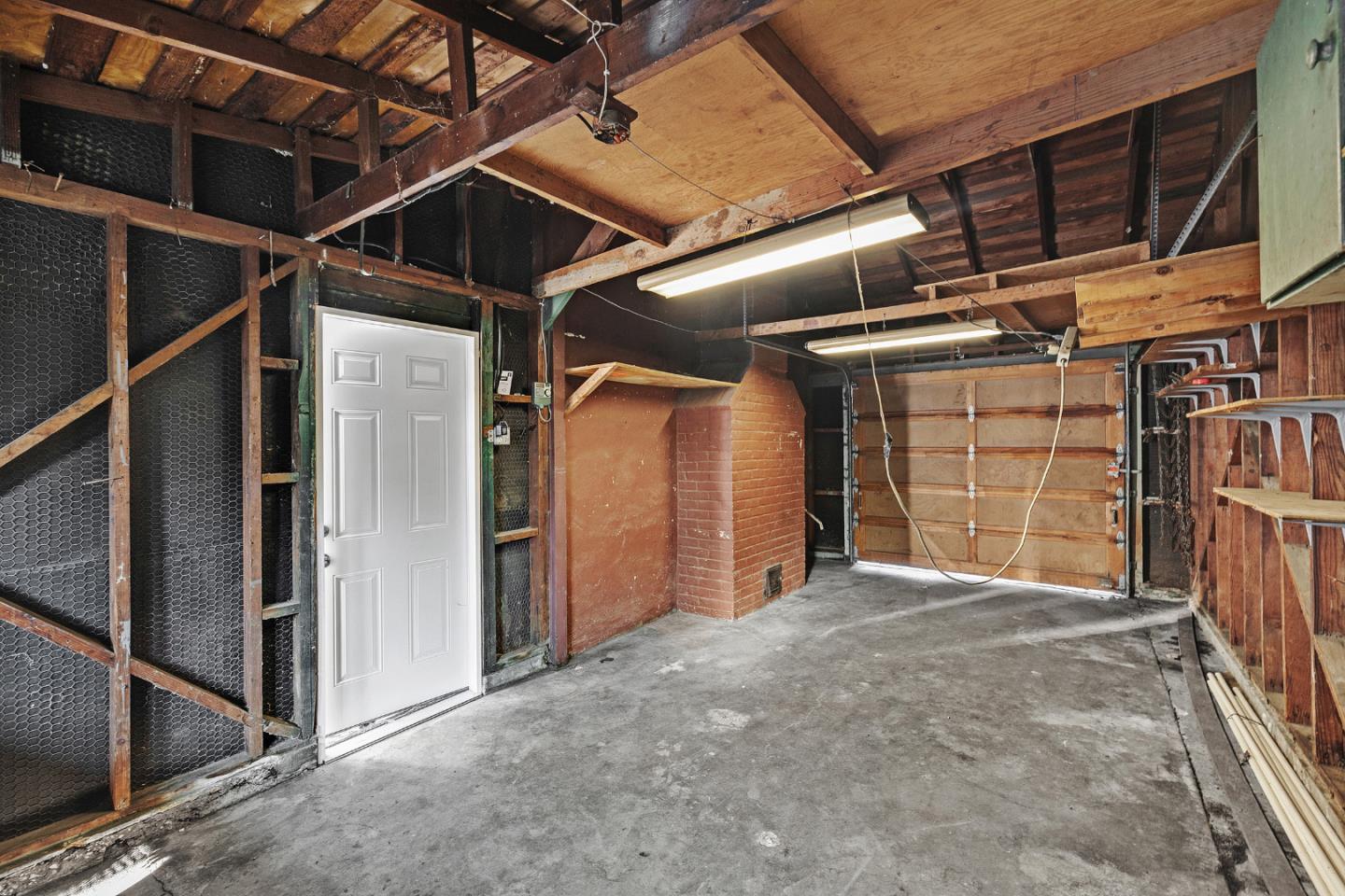 15741 Hesperian Boulevard