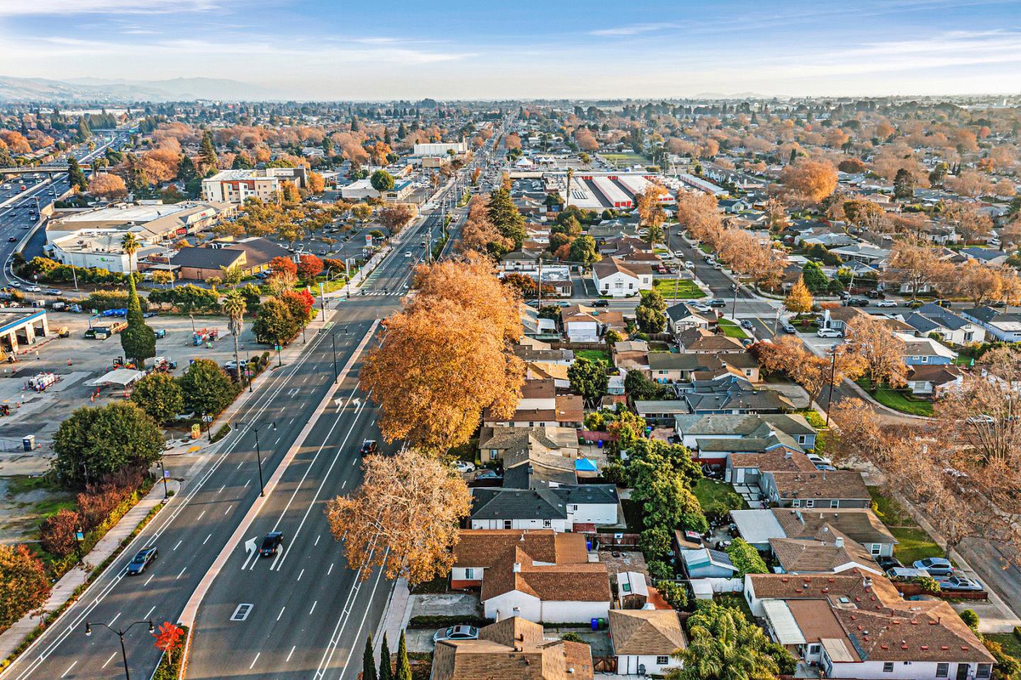 15741 Hesperian Boulevard