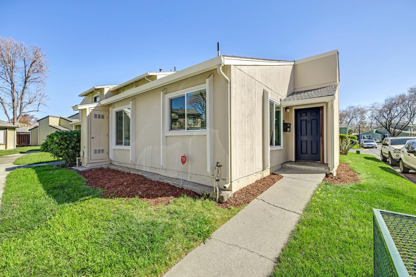 1034 Ribisi Circle