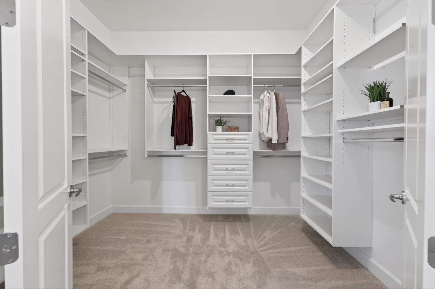 941 Wagon Wheel Lane