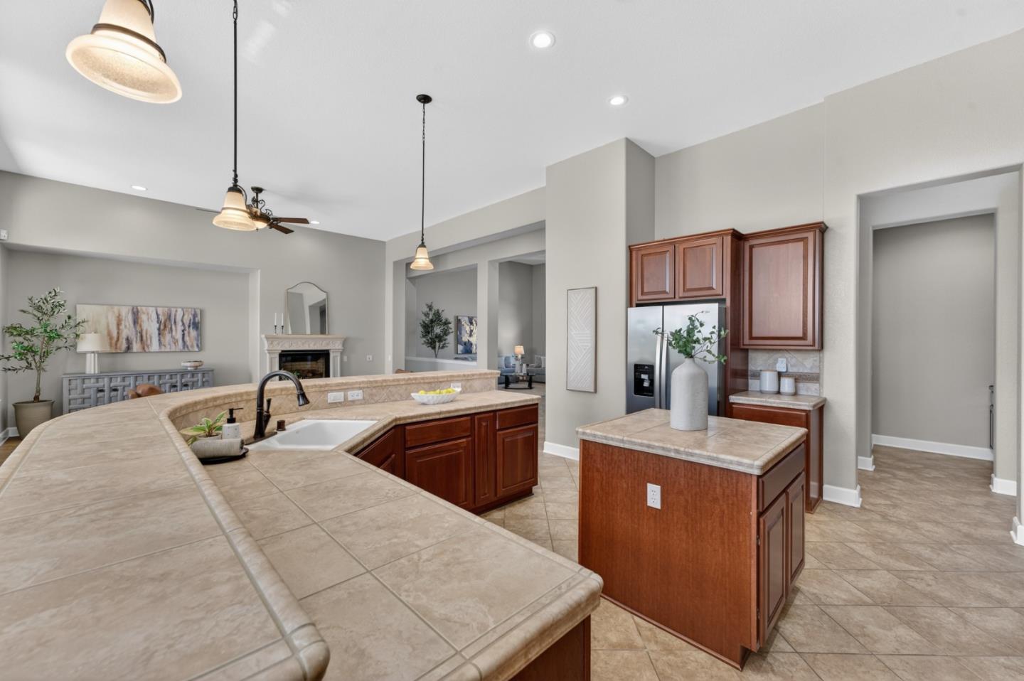 941 Wagon Wheel Lane