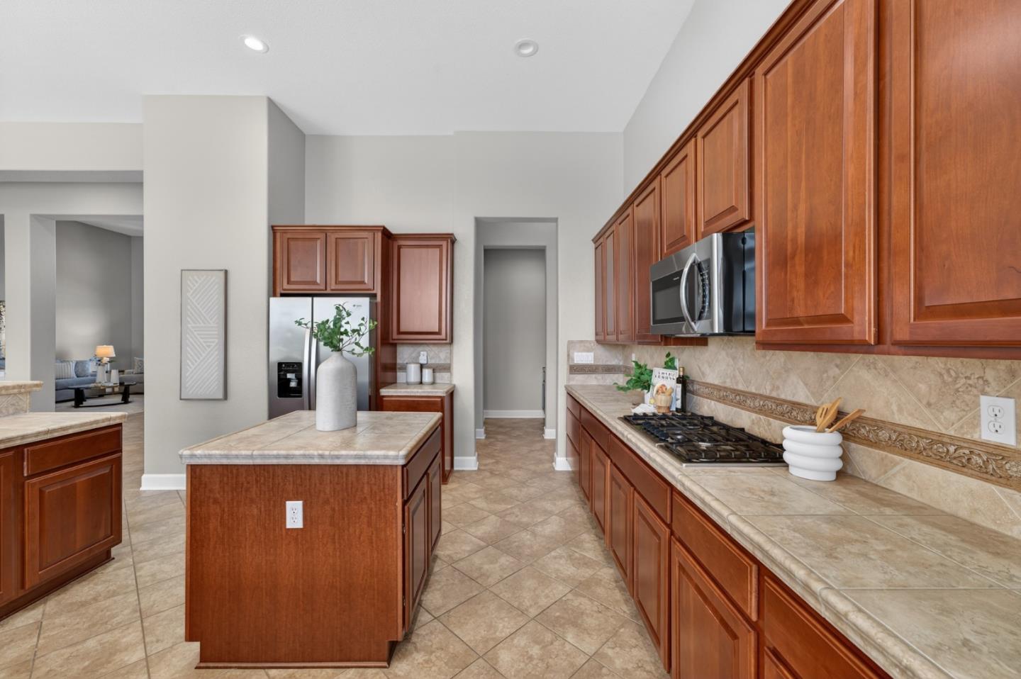 941 Wagon Wheel Lane