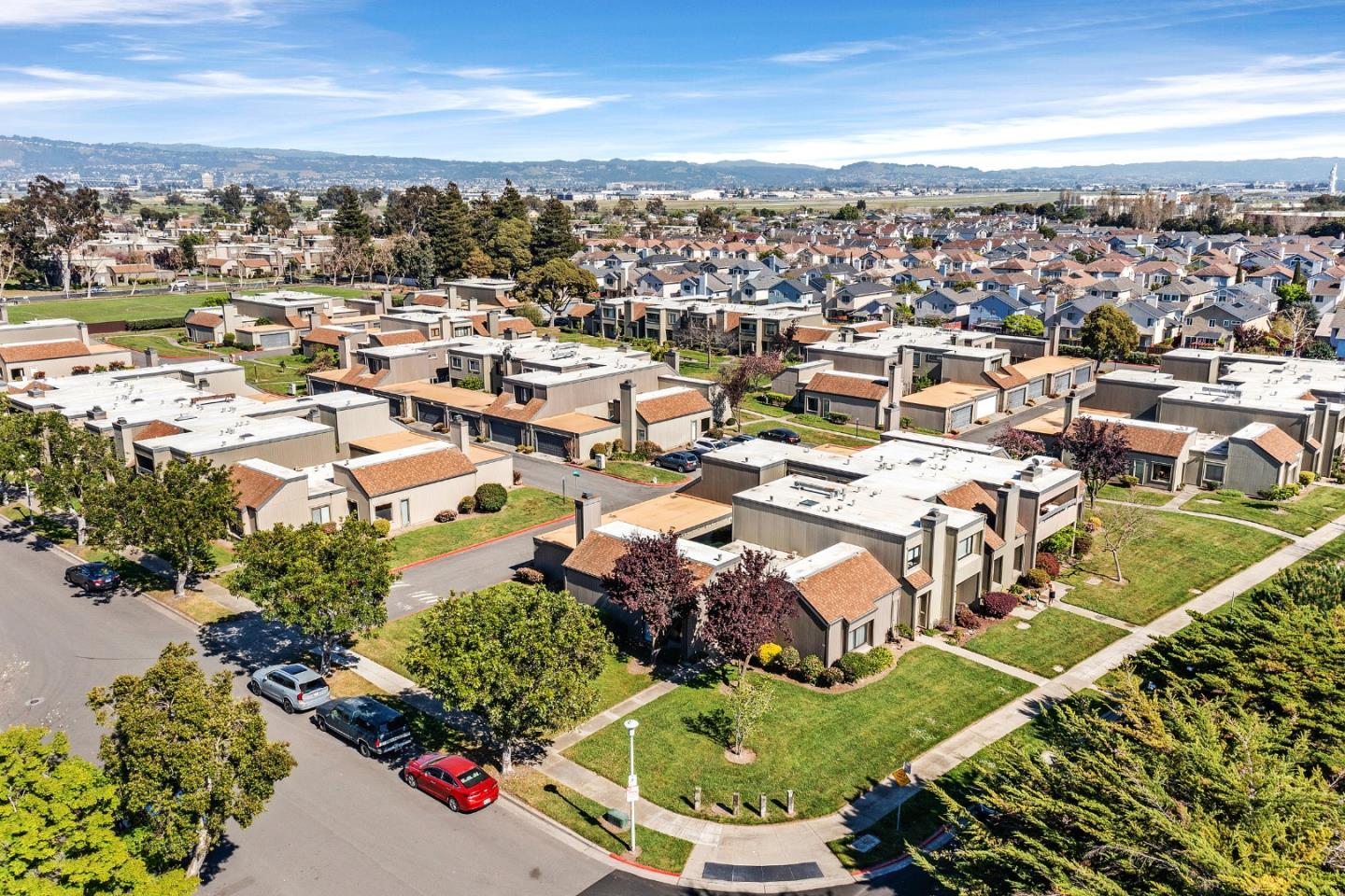 3405 Catalina Avenue