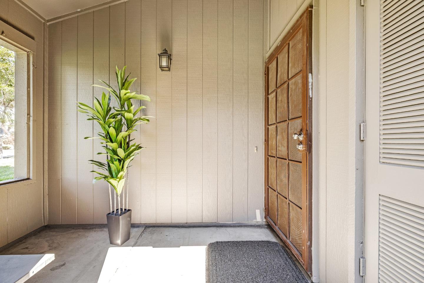 3405 Catalina Avenue