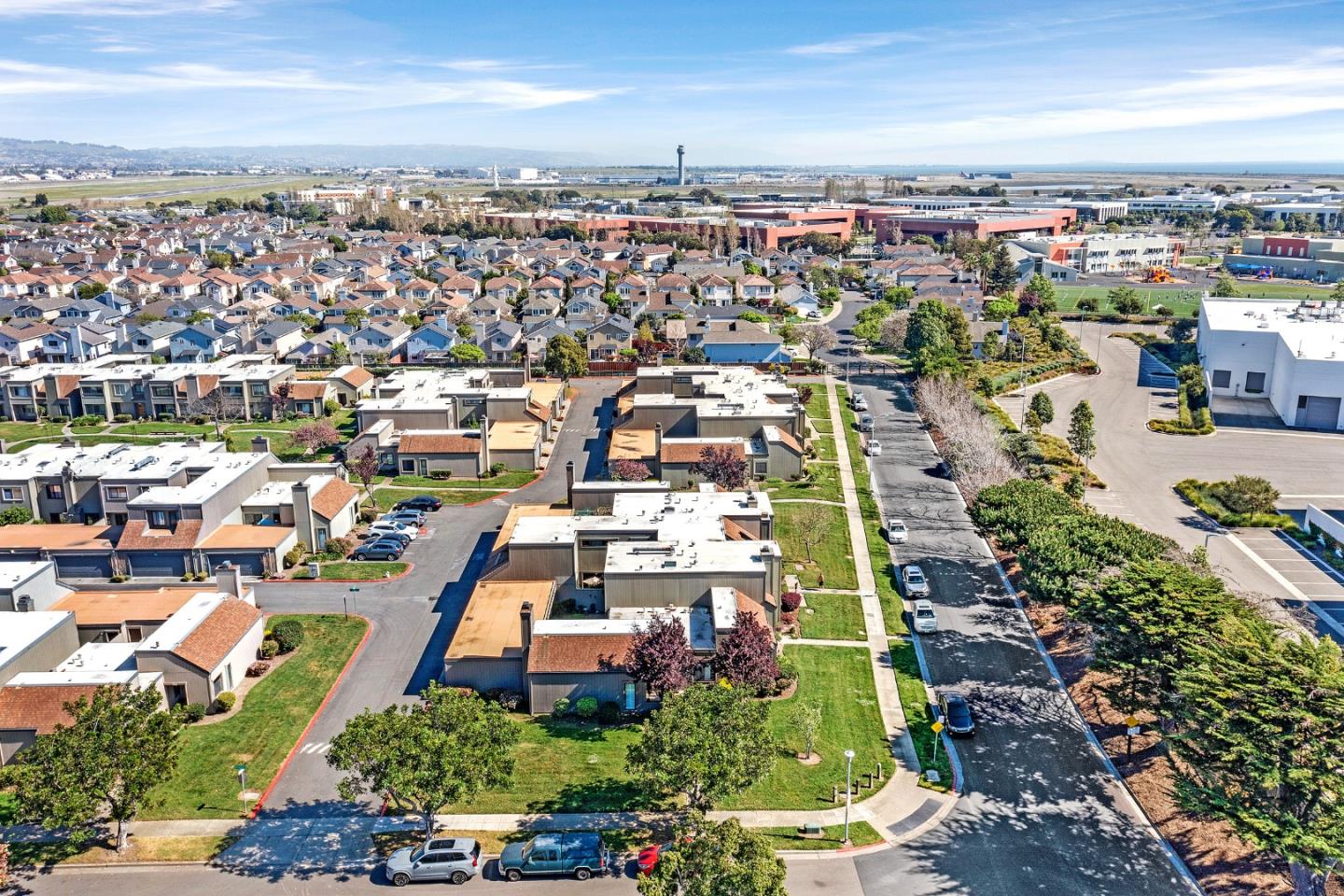 3405 Catalina Avenue