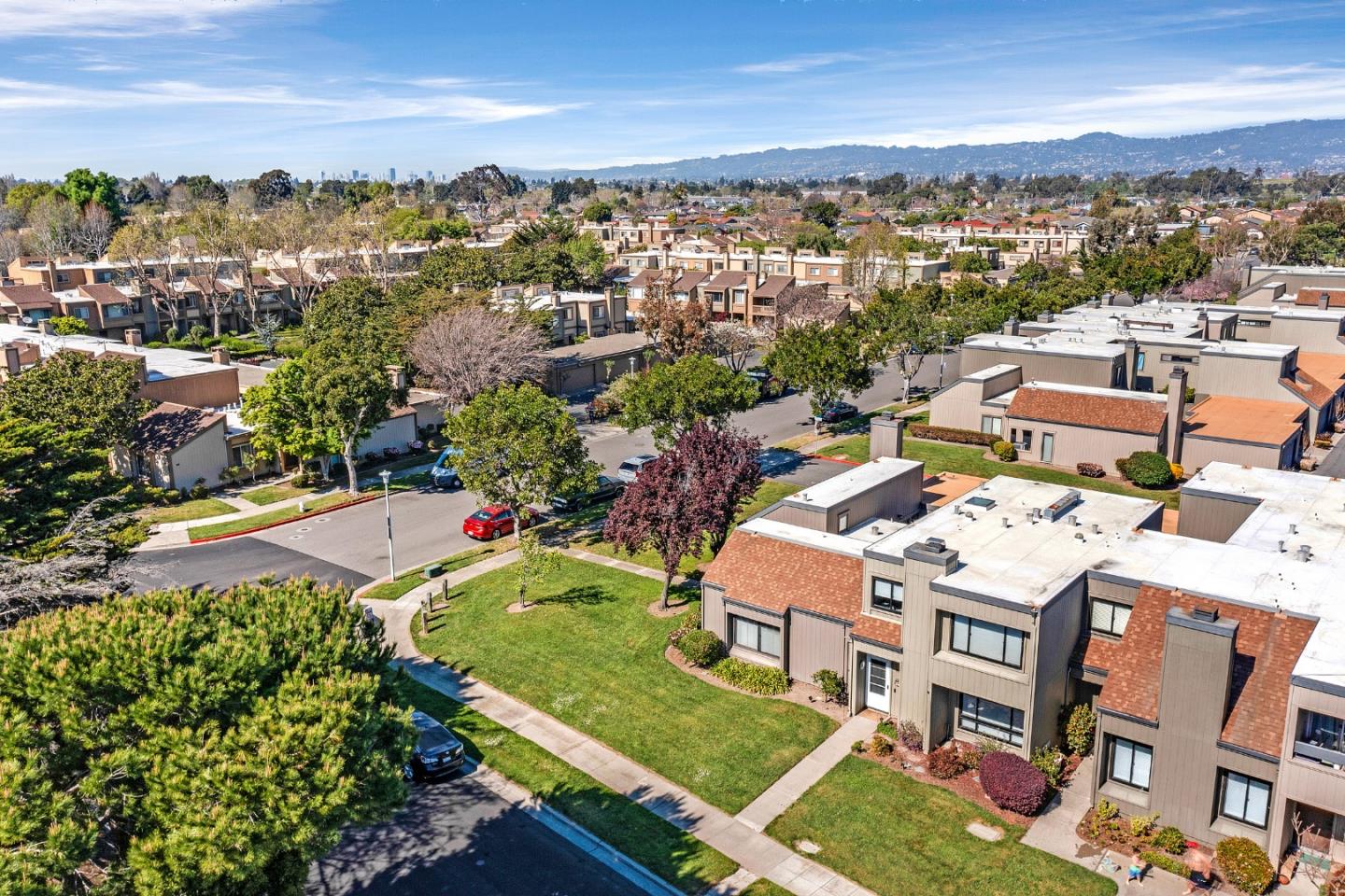 3405 Catalina Avenue